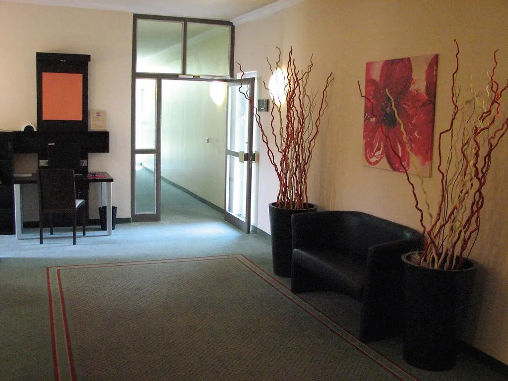 Hotel 1, 2, Sleep Boardinghouse Unterschleissheim Zentrum