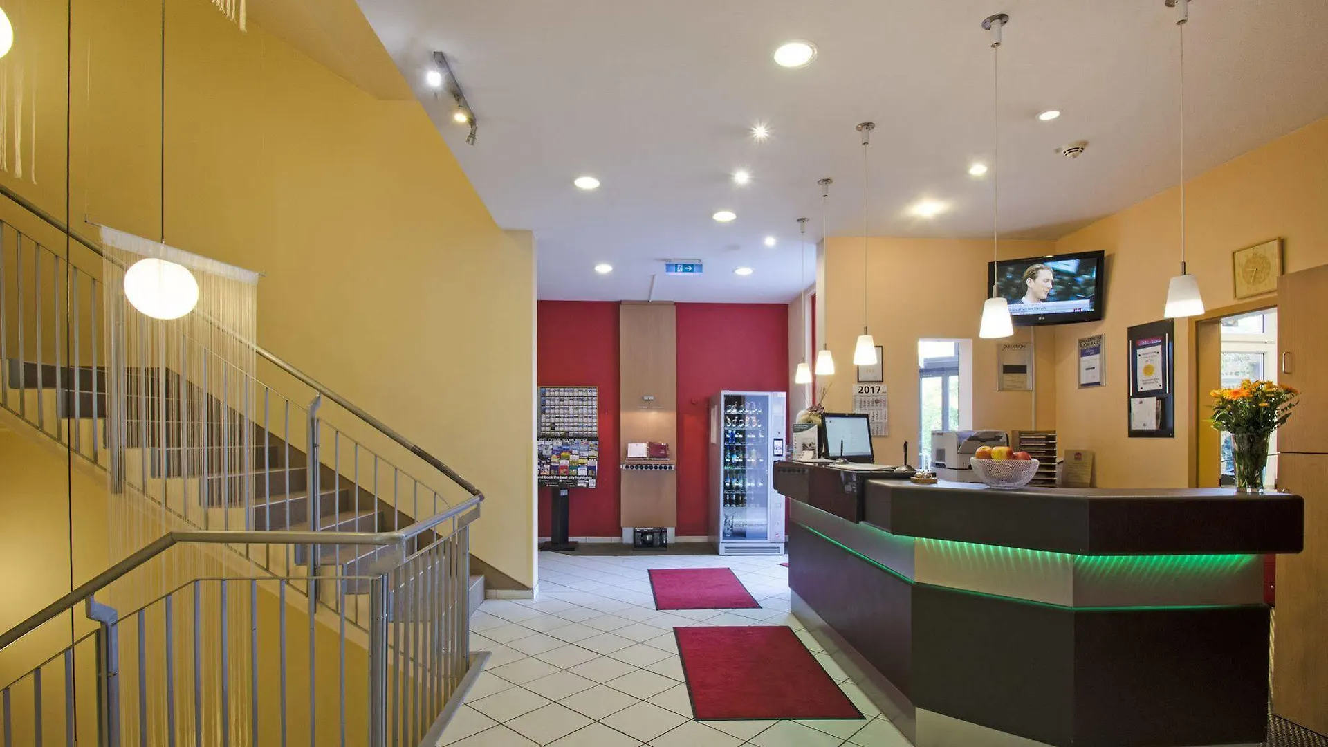 1, 2, Sleep Boardinghouse Unterschleissheim Zentrum Hotel